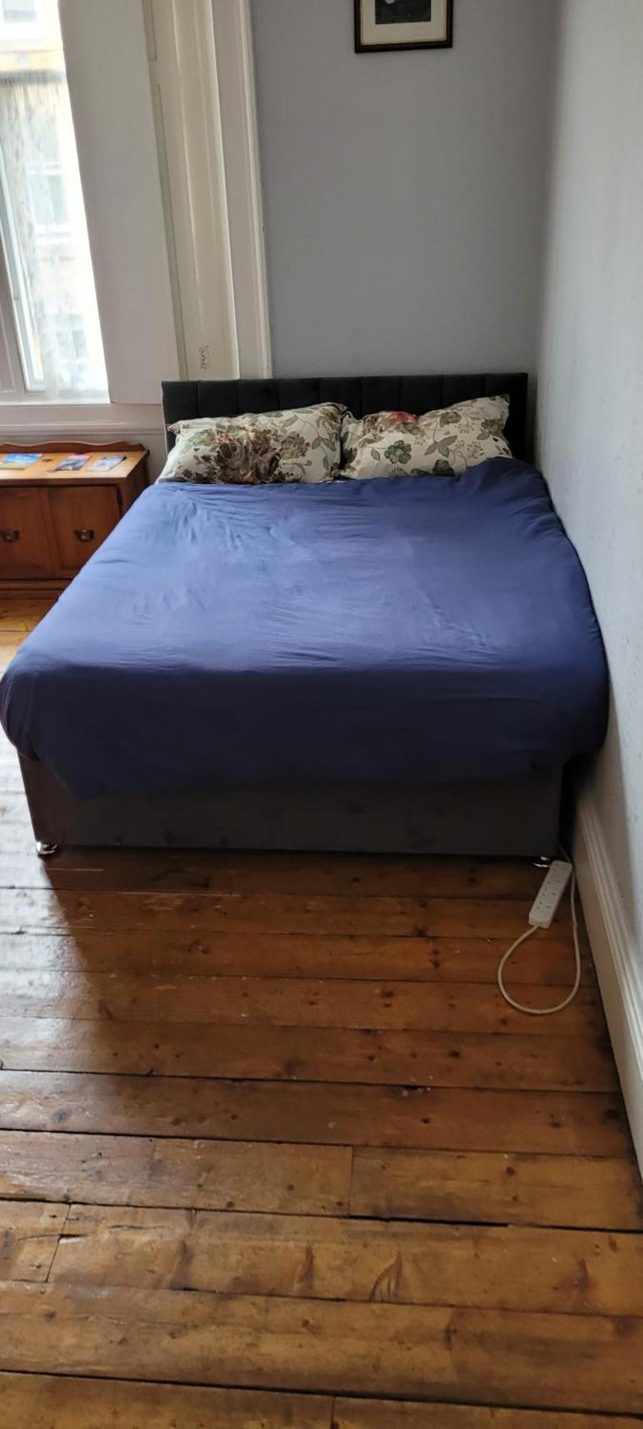City Centre Flat - Sleep Upto 4 Edinburgh Bagian luar foto